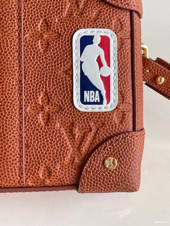 WEARABLE LOUIS WALLET VUITTON TRUNK SOFT LVXNBA 0809